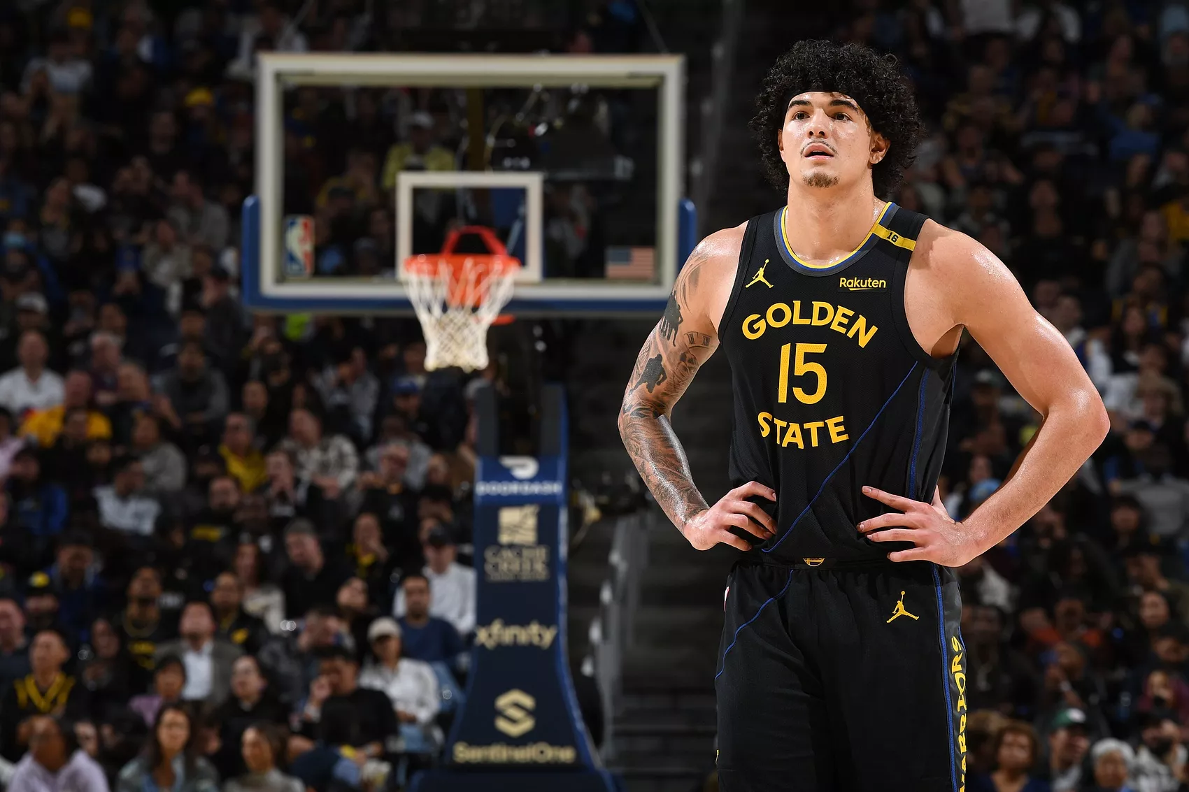 从55顺位关系户到勇士轮换支柱 桑托斯用数据与态度完成逆袭