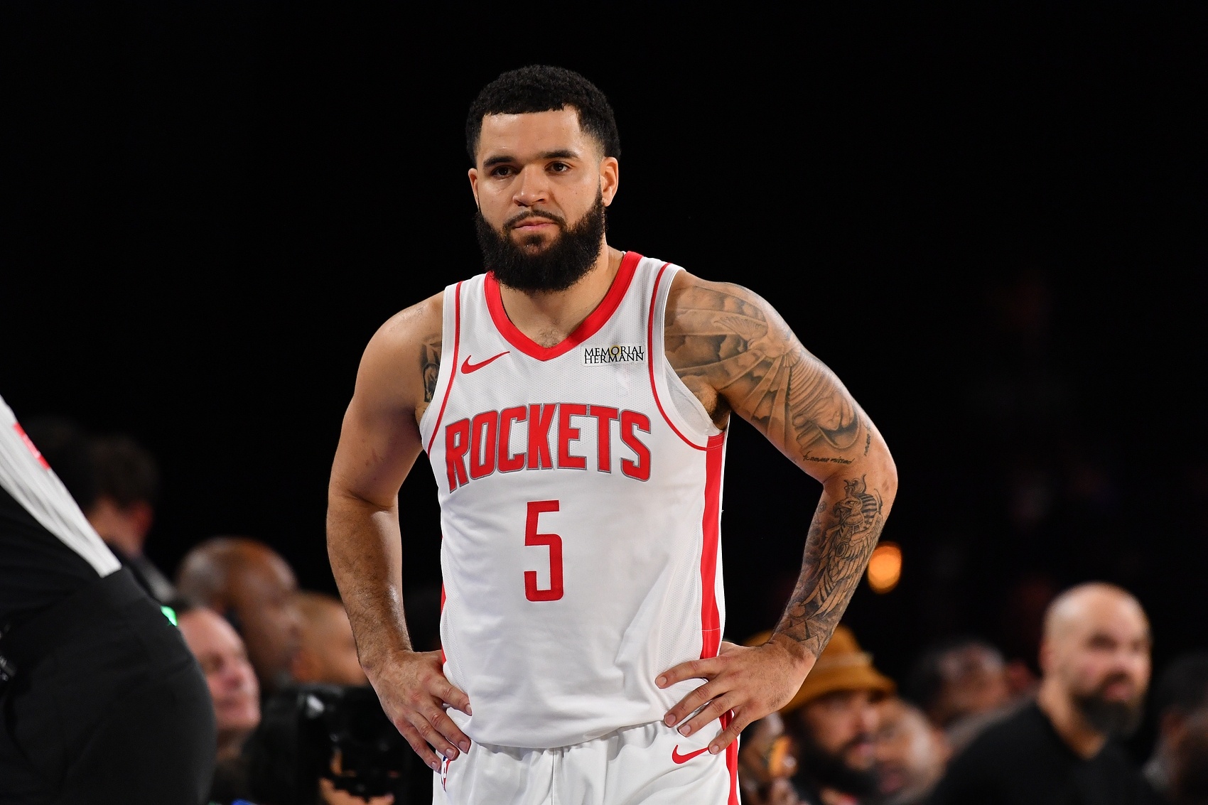 范弗里特直言摆烂期火箭印象:对阵他们如同走过场 从未视作威胁 范弗里特直言摆烂期火箭印象:对阵他们如同走过场 从未视作威胁