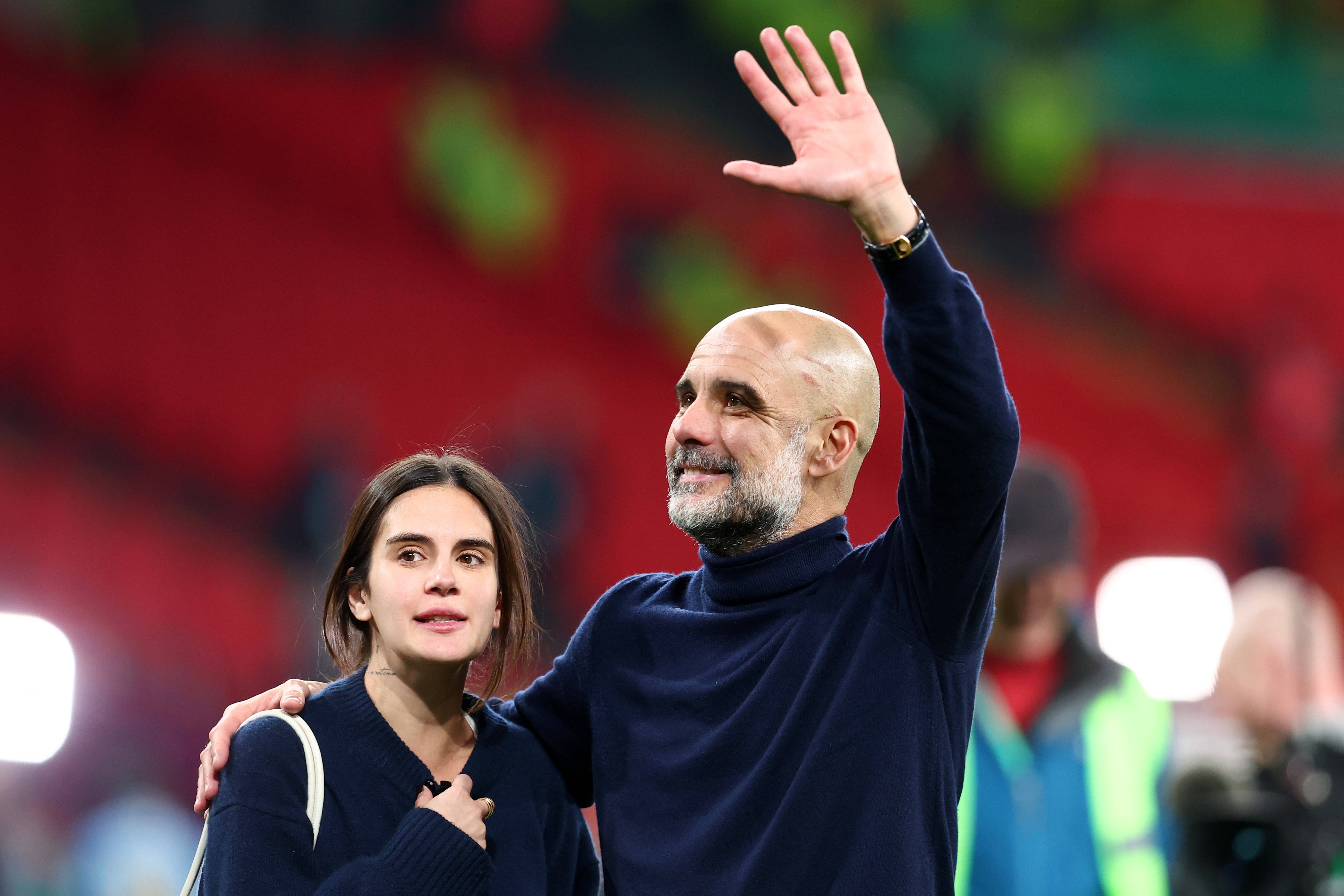 联赛杯夺冠难掩曼城结构性隐忧 瓜迪奥拉庆祝黄牌揭示深层焦虑