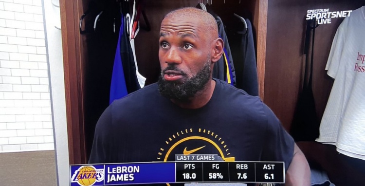 詹姆斯赛后解析九连胜终结 强调心理韧性是连胜根基