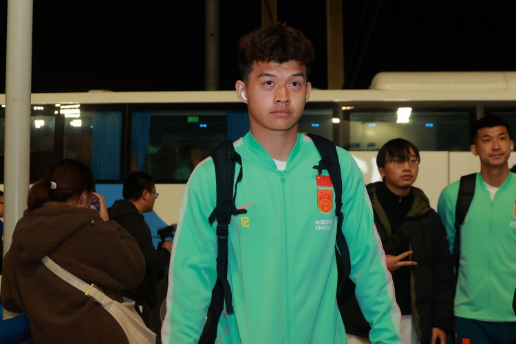 刘浩帆谈重返国足：适应邵佳一战术 无惧姆伯莫缺阵