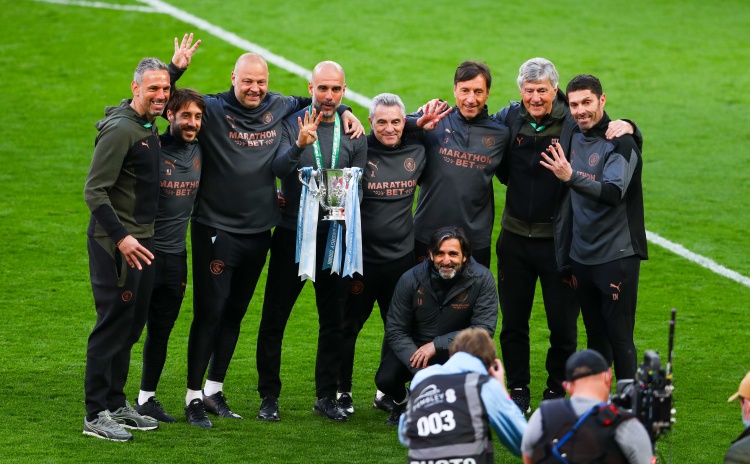 AI教练席革命 从判罚到战术的决策权转移