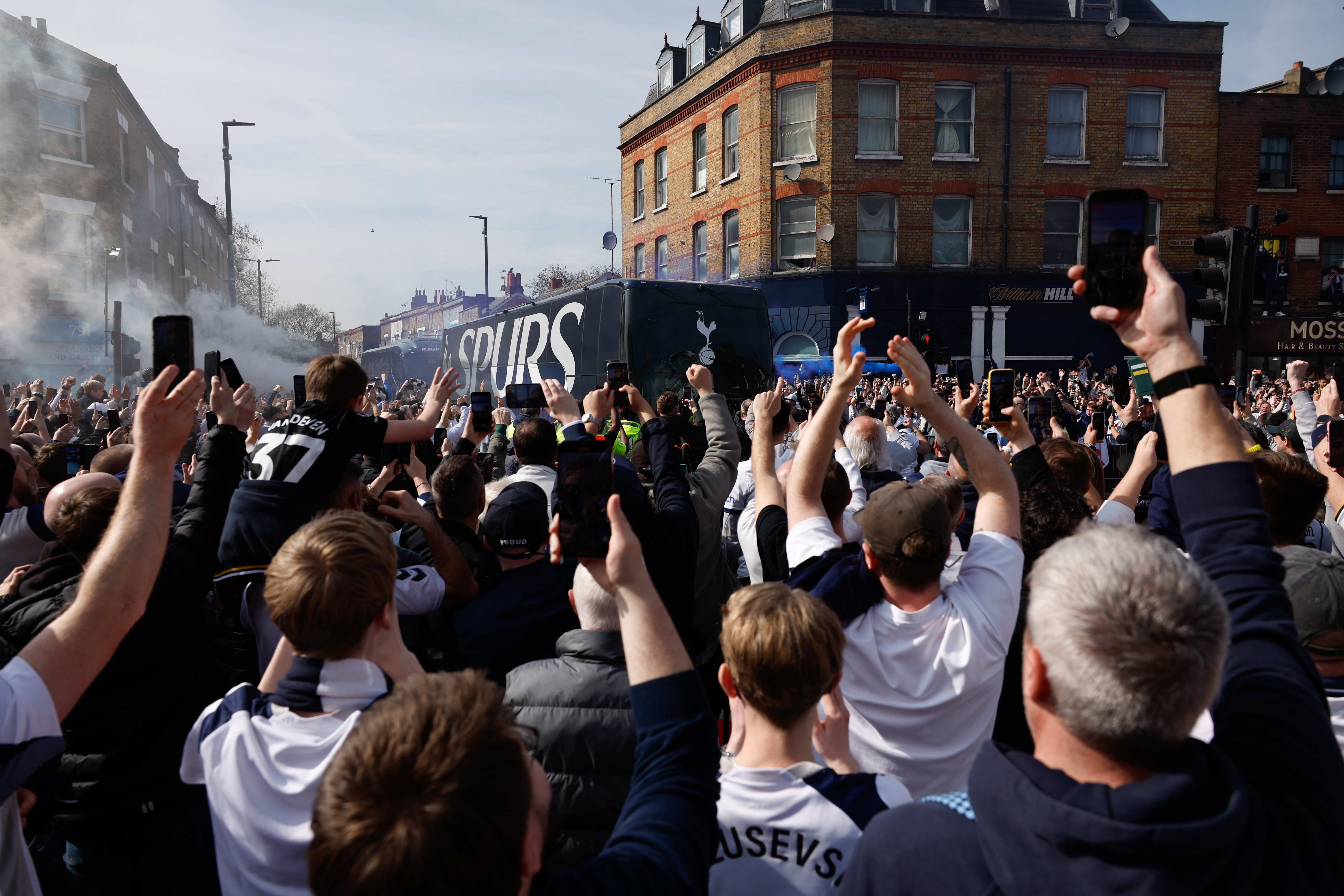 热刺球迷自述降级危机 死敌阿森纳若夺冠将是终极噩梦