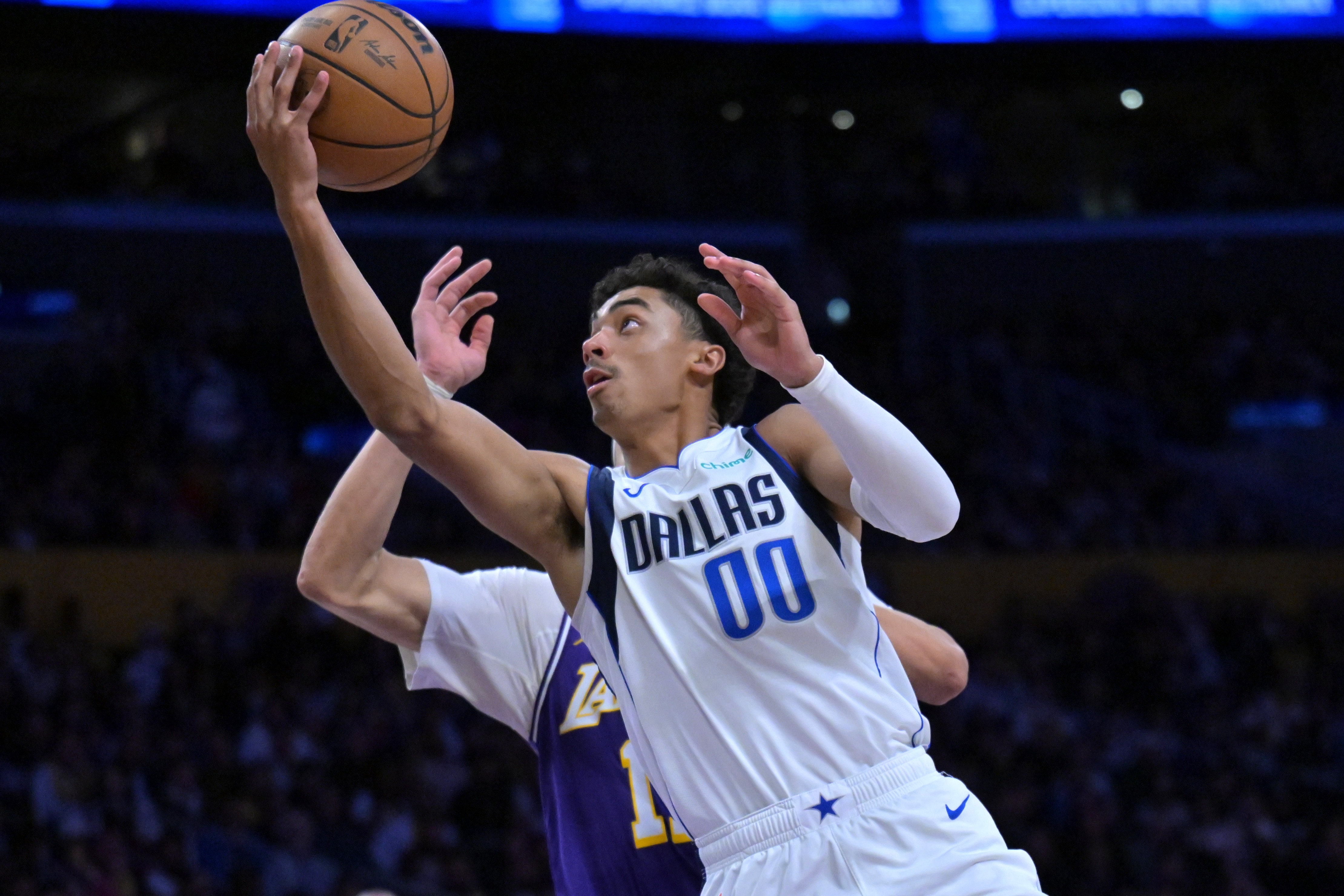 克里斯蒂自评防守定调 关键封盖成比赛转折点