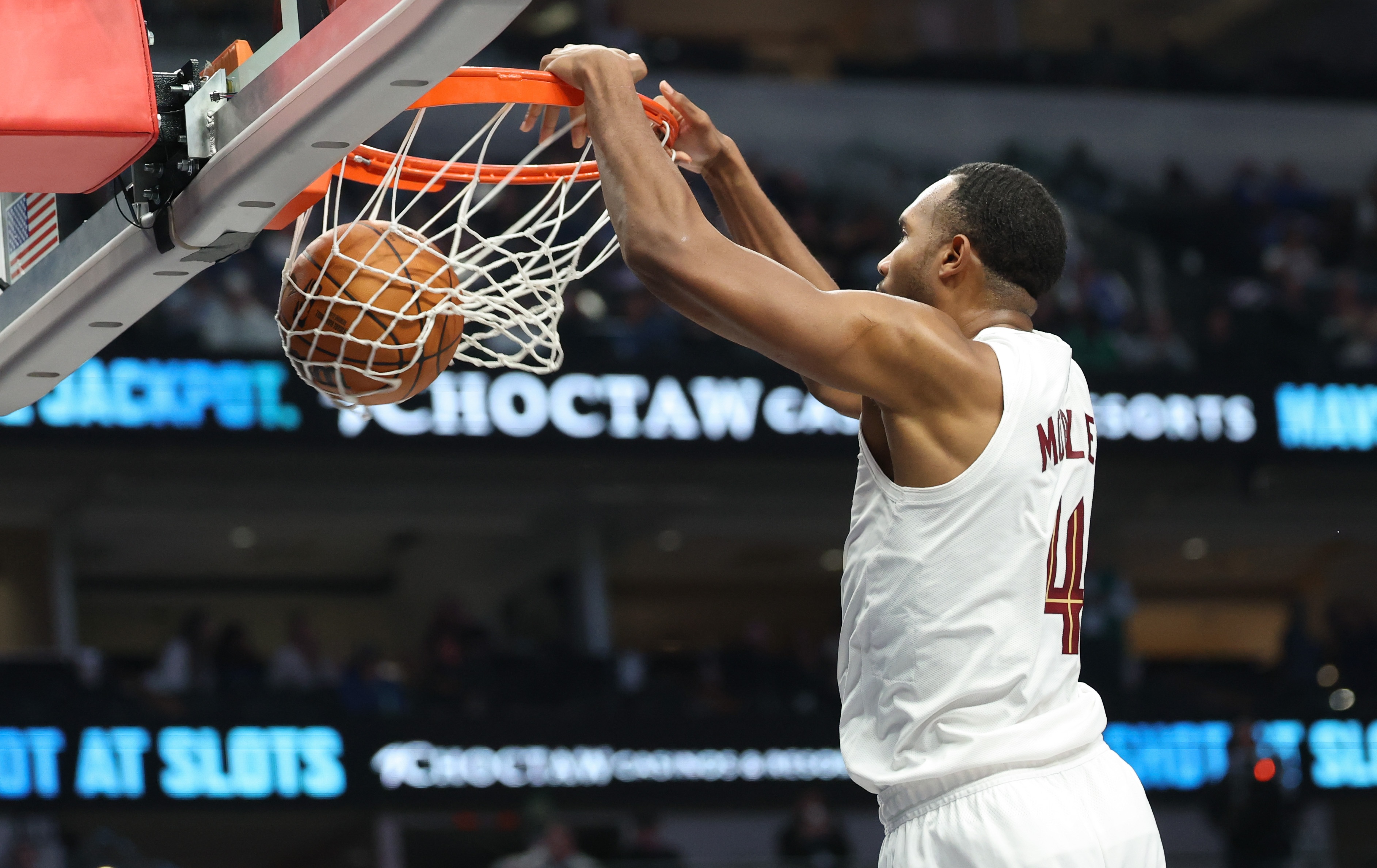 骑士收官阶段三大课题 健康莫布里轮换决定季后赛上限