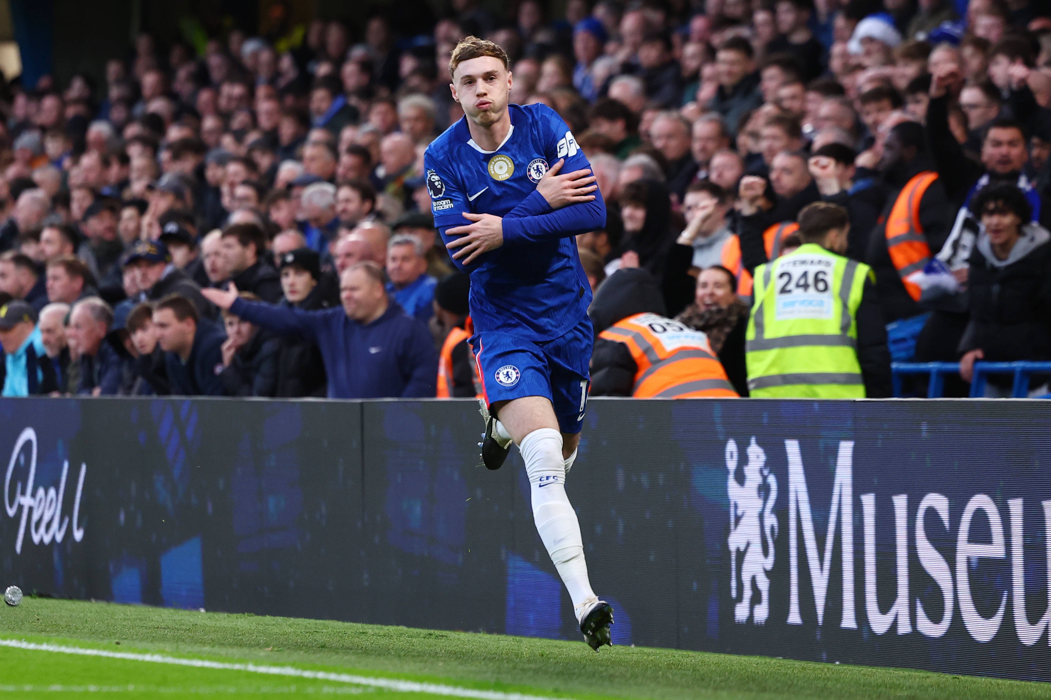 帕尔默自认切尔西FIFA第一人 点名库库雷利亚可改踢前锋