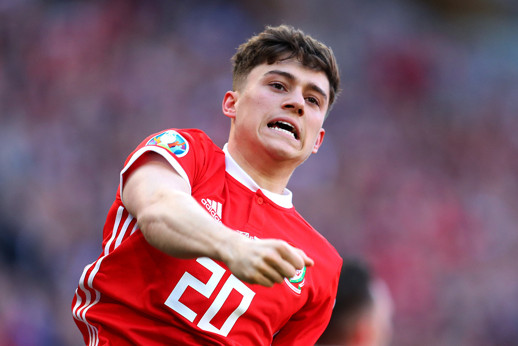 丹尼尔詹姆斯复盘威尔士出局 加时掌控全局却倒于点球