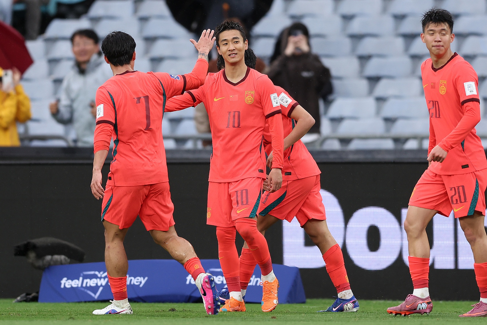 国足2-0库拉索 国际排名升至第92位 邵佳一首秀完成新老交替