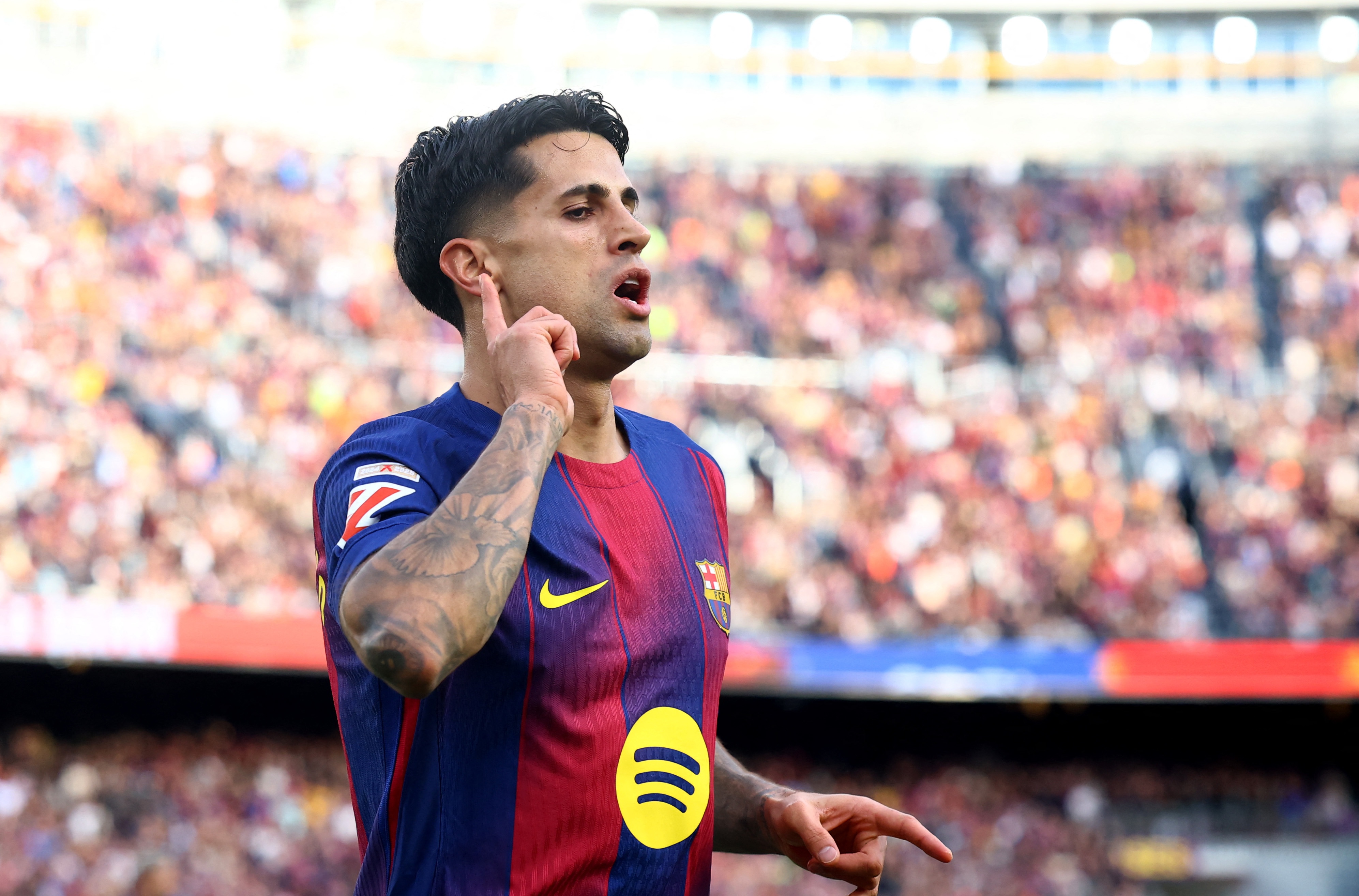 罗马诺：巴萨启动坎塞洛留队谈判 球员拒回利雅得新月