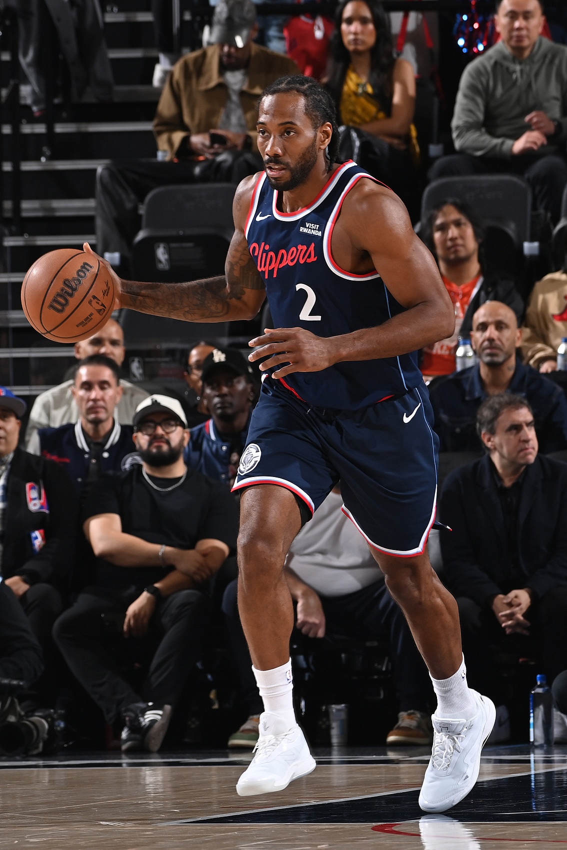 伦纳德冷血准绝杀 快船一分险胜步行者