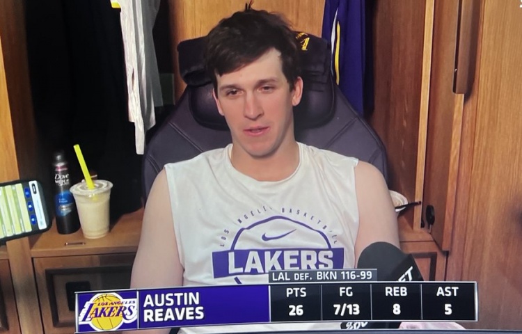 里夫斯高效26分助湖人取胜 赛后计划明确：打高尔夫陪家人