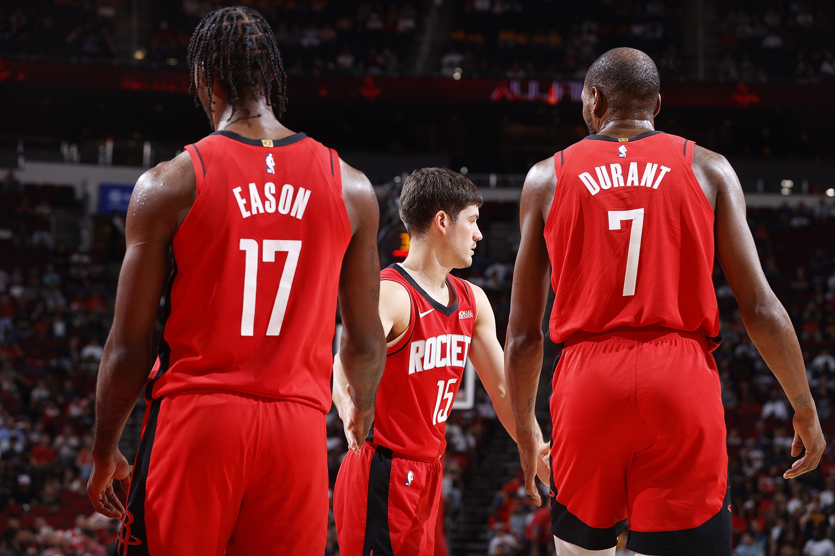 杜兰特点出火箭进攻症结 执行力不足致简单回合复杂化 杜兰特点出火箭进攻症结 执行力不足致简单回合复杂化