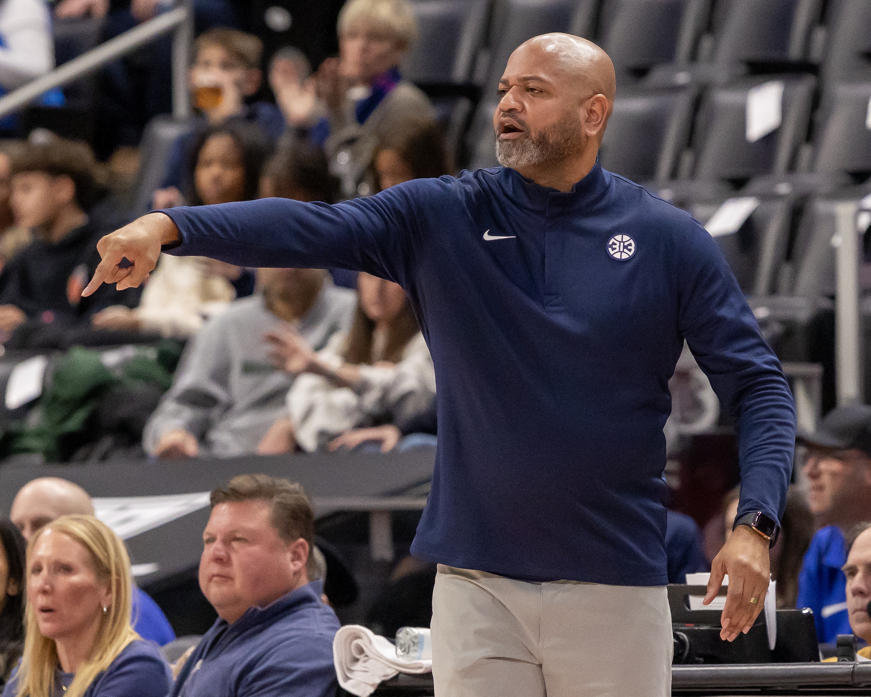 森林狼进攻哑火仅得87分 活塞窒息防守将对手命中率压至31.8% 森林狼进攻哑火仅得87分 活塞窒息防守将对手命中率压至31.8%