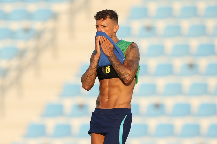 本·怀特温布利遭嘘后破门 争议声中斩获三狮处子球