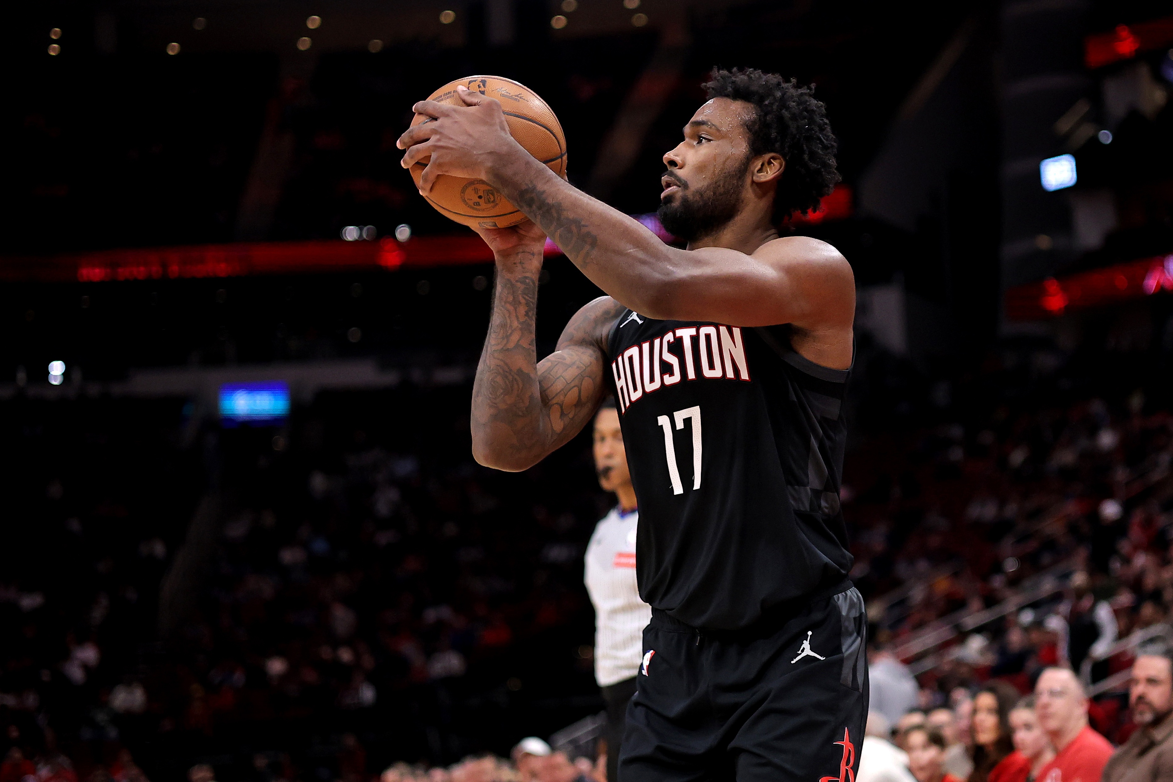 伊森谈续约动力：家人与未赚到的钱