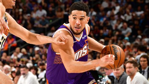 [布克集锦]绝杀三分不中！布克14中5拿到22分3板8助 被对手针对性包夹