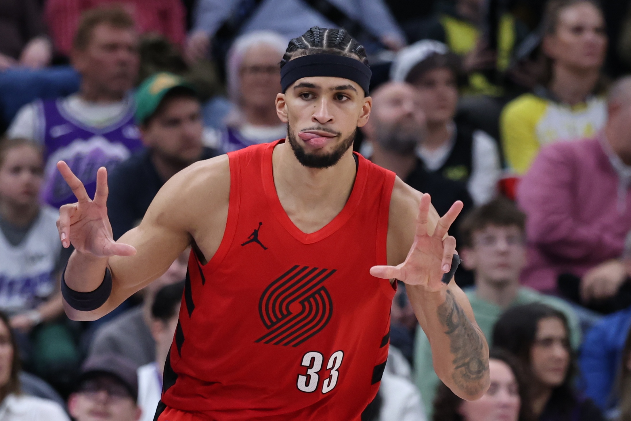 卡马拉半场15分火力全开 开拓者领先快船16分 卡马拉半场15分火力全开 开拓者领先快船16分