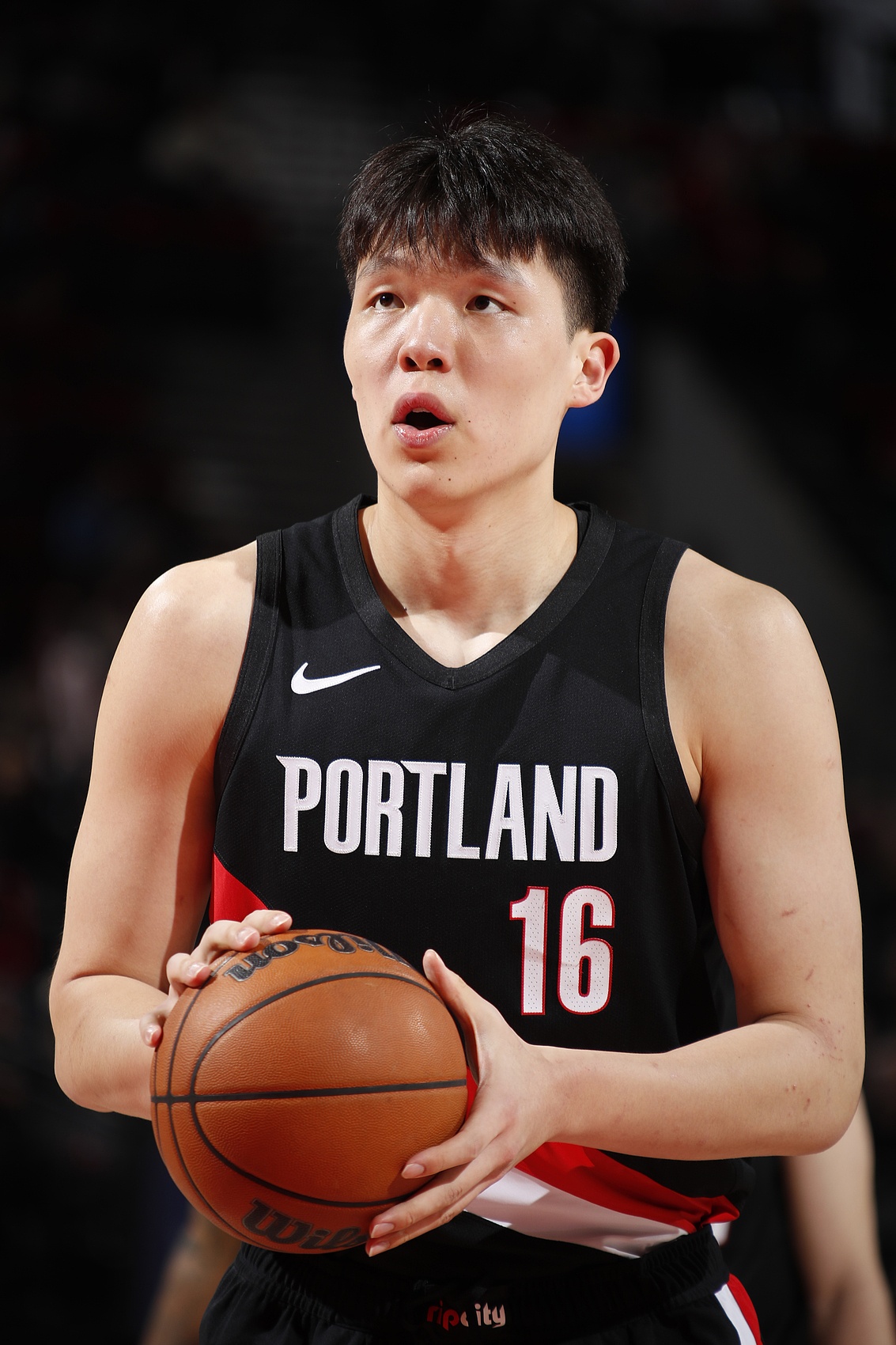 开拓者新资方确立亚洲战略 邓顿财团收购正式获批