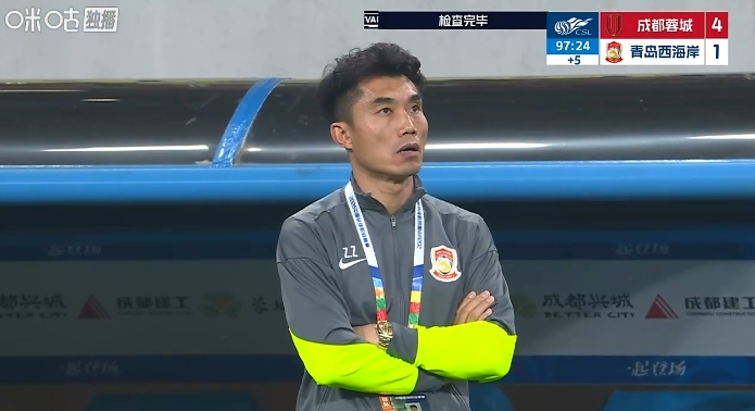郑智执教西海岸前四场失11球 客场遭蓉城五球重创