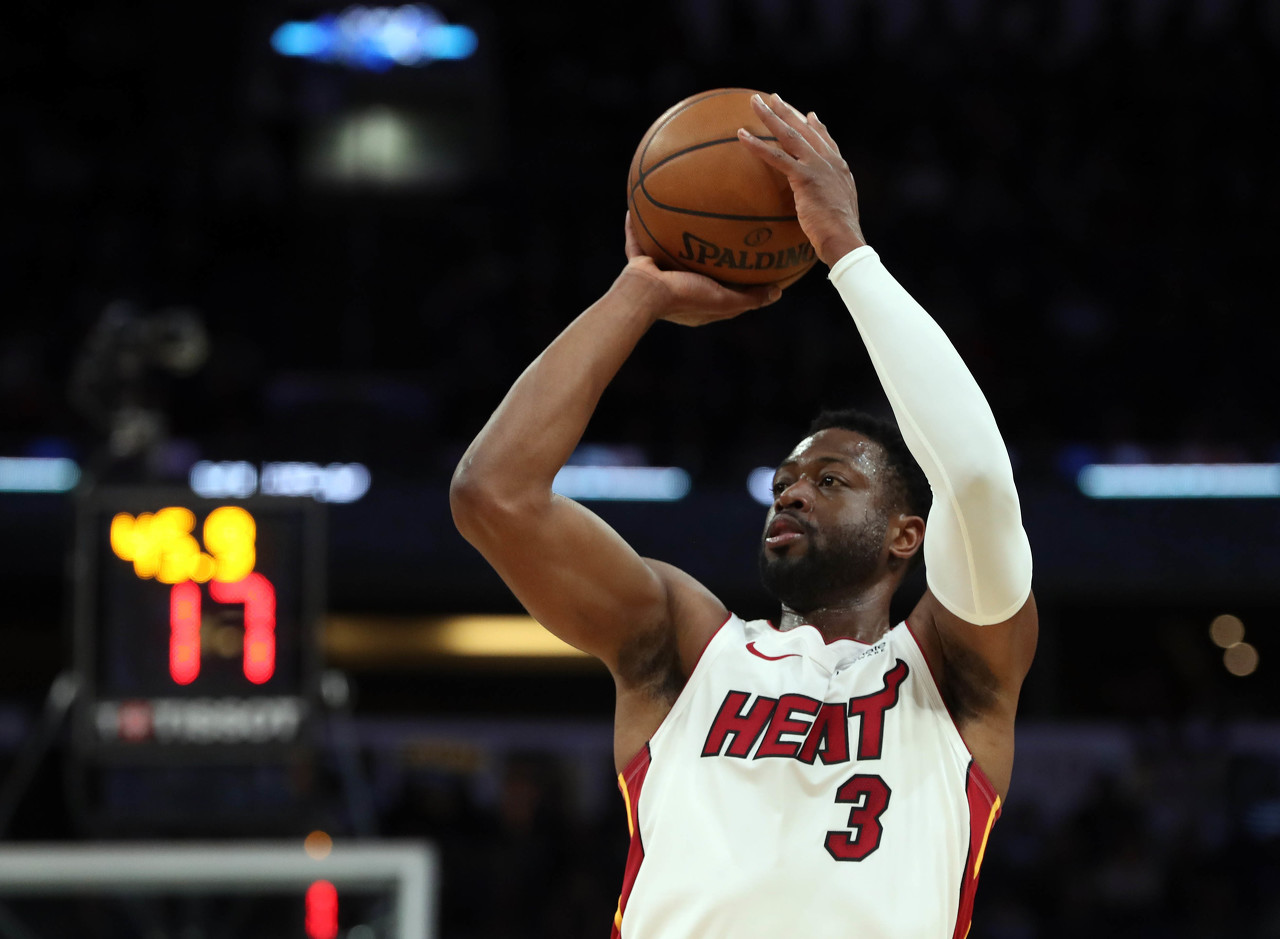 贝弗利评韦德三分短板 生涯命中率29%仍列历史前五 贝弗利评韦德三分短板 生涯命中率29%仍列历史前五