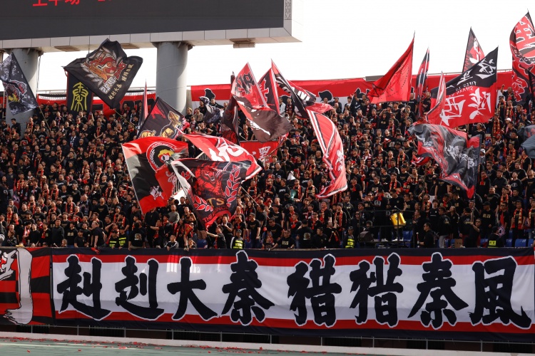 黄健翔评陕西联合主场氛围 点出右路进攻关键 黄健翔评陕西联合主场氛围 点出右路进攻关键