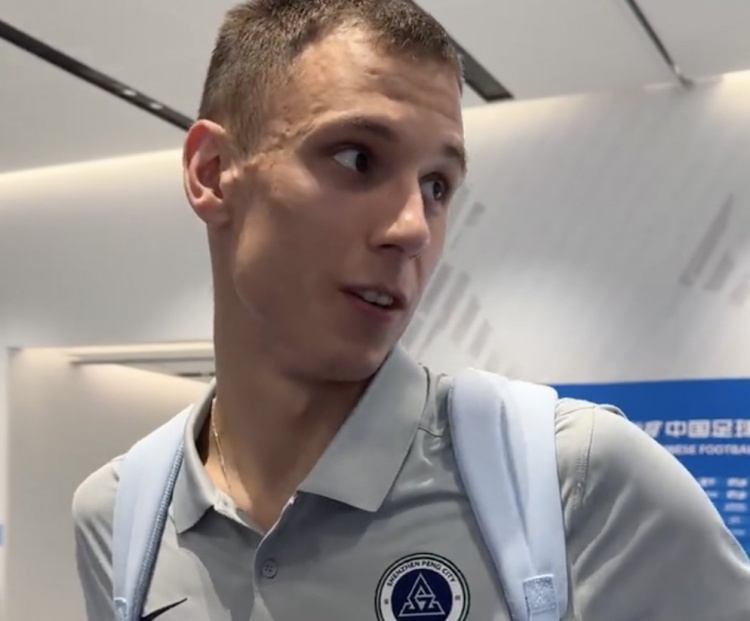 本科维奇梅开二度 队友戏称从本科升博士