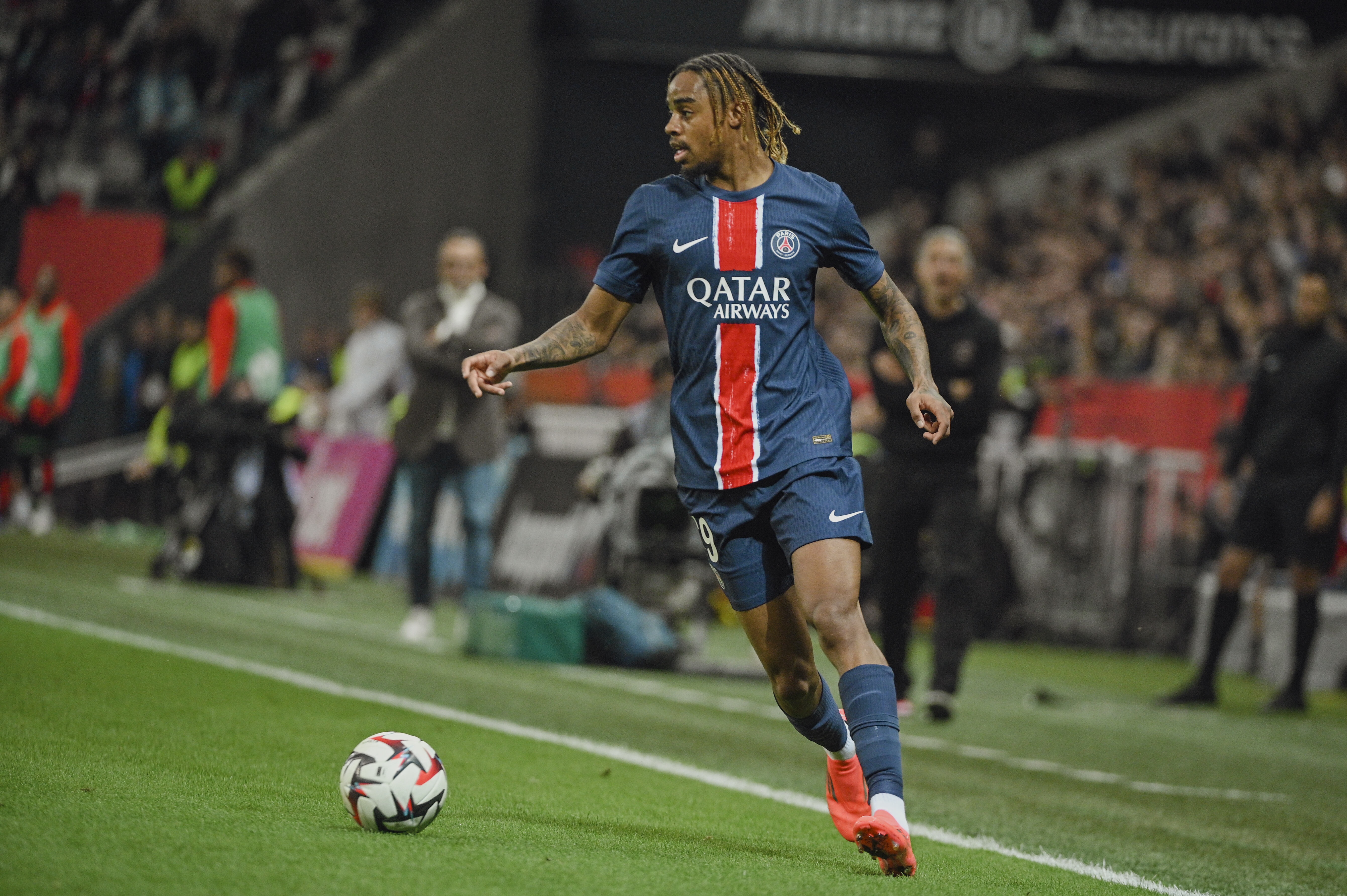 巴黎欧冠前更新伤情 巴尔科拉复出合练鲁伊斯仍单独训练