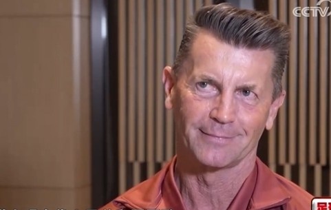 科林·贝尔评U20女足收官战 掌控全场但效率待提升