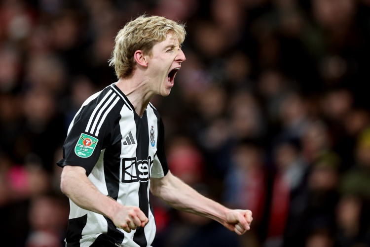 皇马战平赫罗纳联赛两轮不胜 姆巴佩争议倒地未获点球