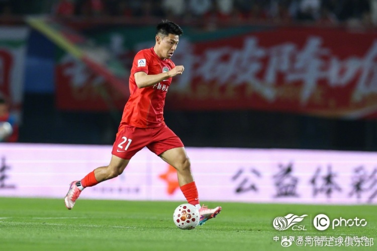 河南主场一球惜败山东 纳萨里奥伤退成转折 河南主场一球惜败山东 纳萨里奥伤退成转折