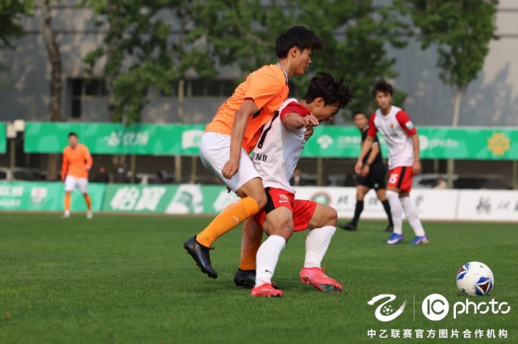 海港富盛经开客胜北理工 谢鸿宇破僵对手乌龙送礼