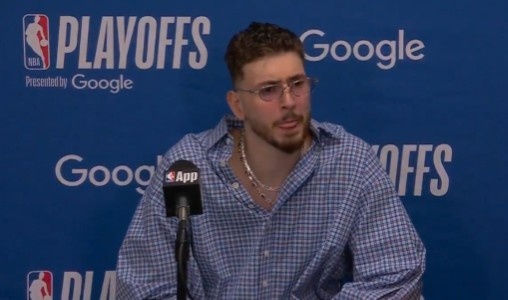 申京承认投篮失准 强调G2将强势反弹