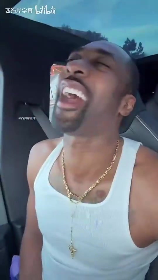 阿里纳斯为肯纳德言论致歉 湖人引援目标三分9中9砍27分