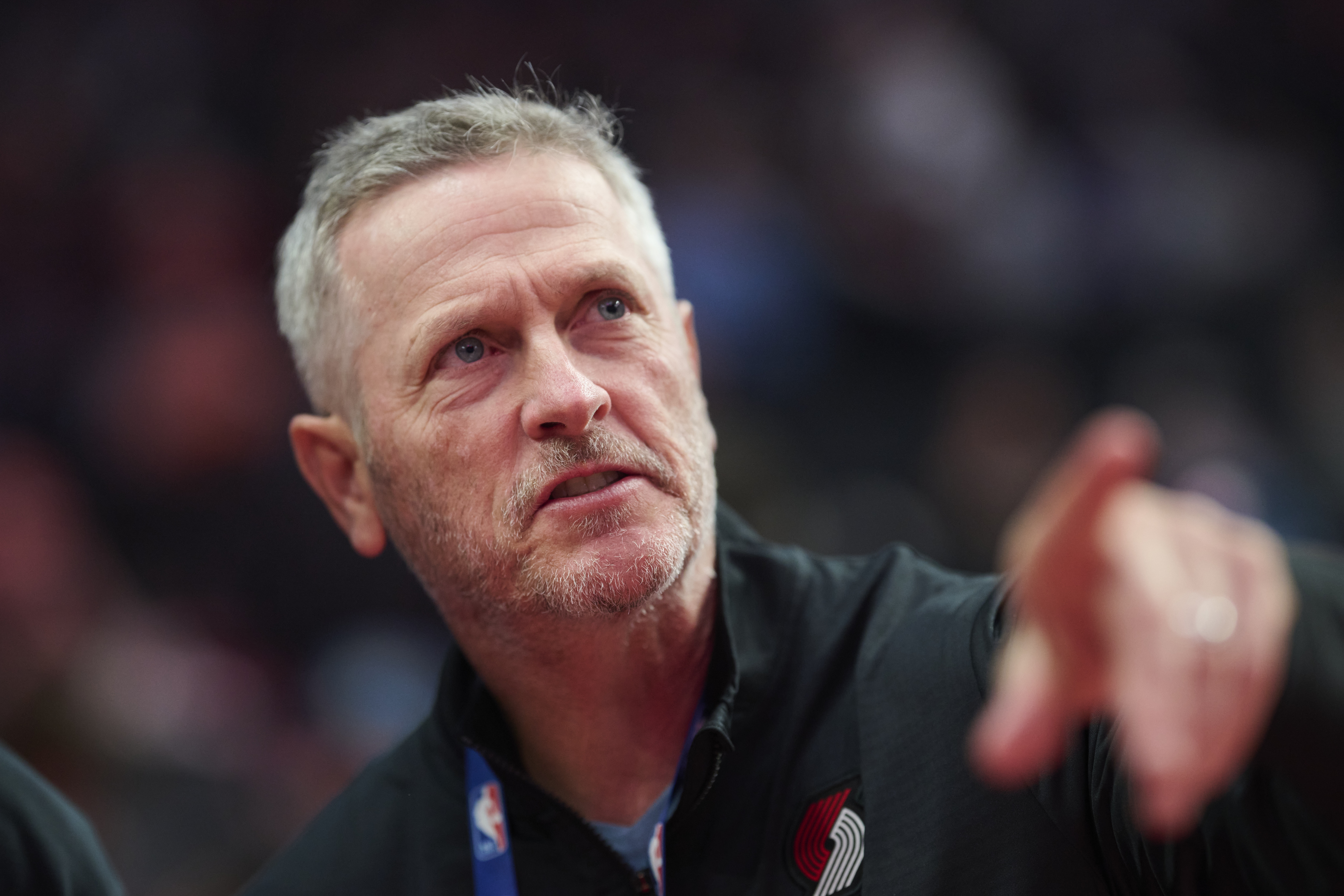 开价百万年薪+面试替代者 邓顿操作吓退顶级教练候选