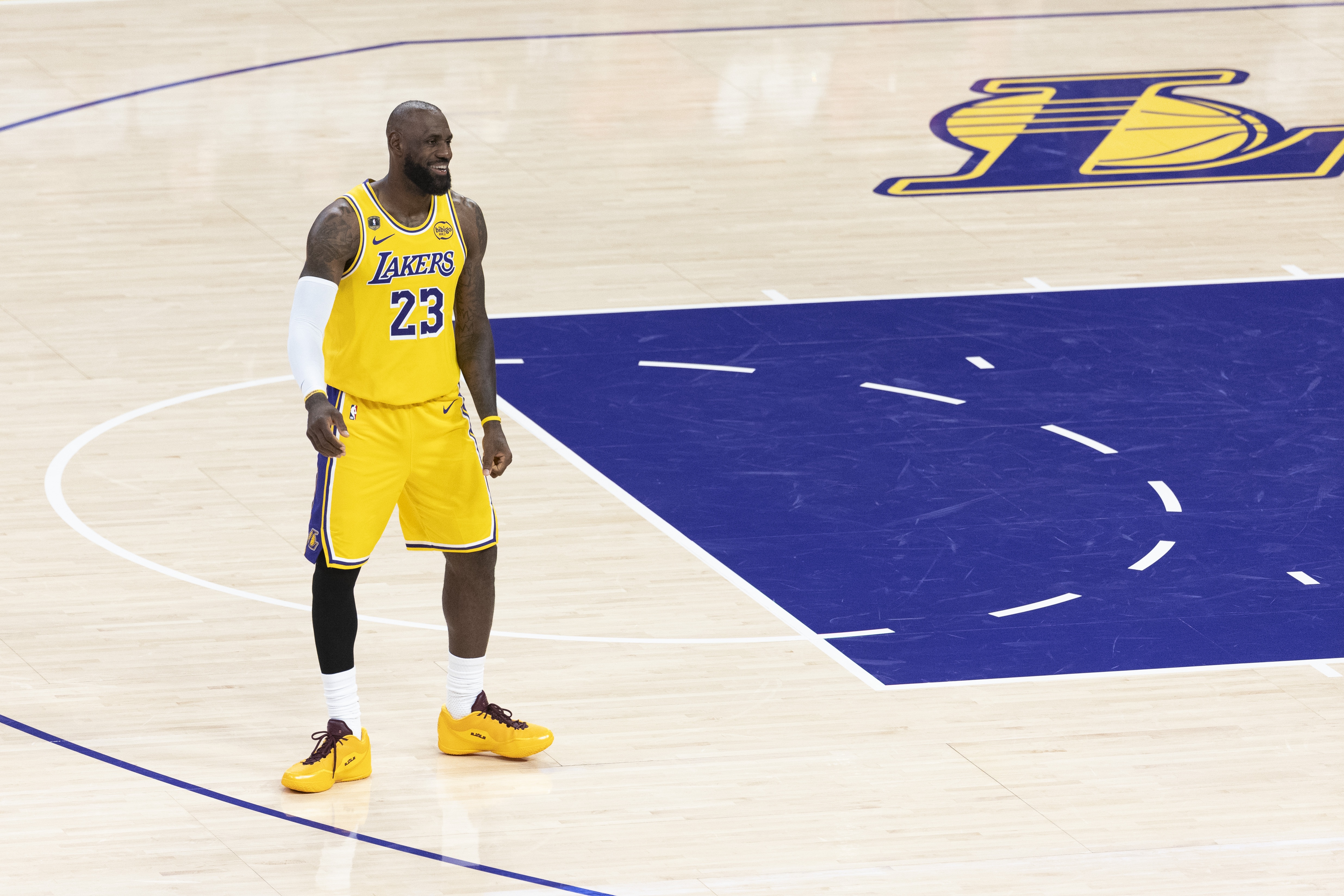 沃西评詹姆斯转型：伟大球员罕见接受无球辅助角色