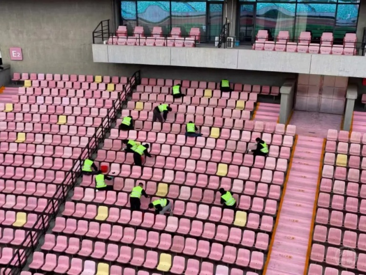 江阴体育中心近千万改造完成 苏超无锡队主场硬件对标职业