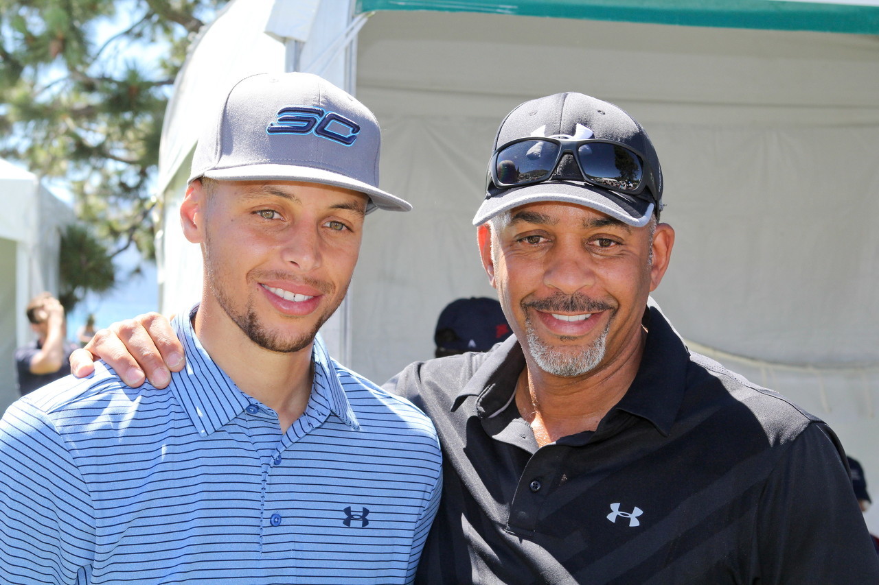 库里谈父球衣退役 夏洛特是家 西海岸邀约难改归属