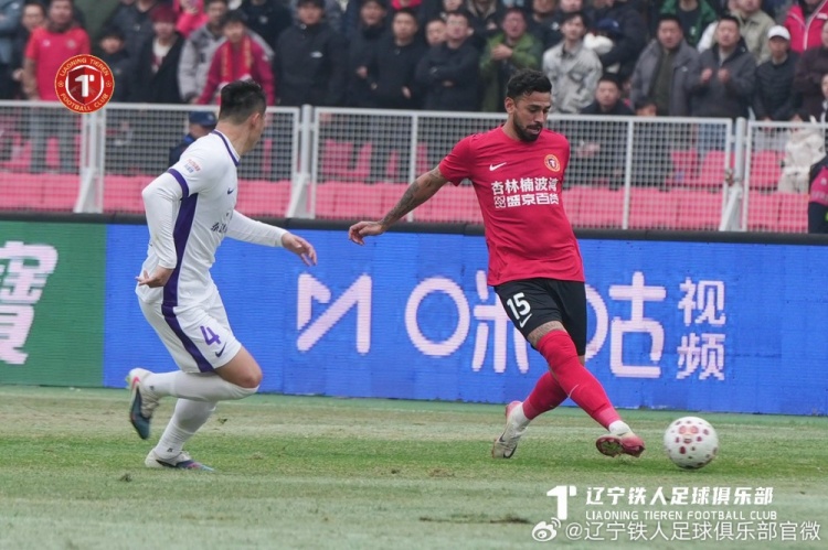 姆本扎创队史首球邦本宜裕点射 辽宁铁人主场三球完胜津门虎