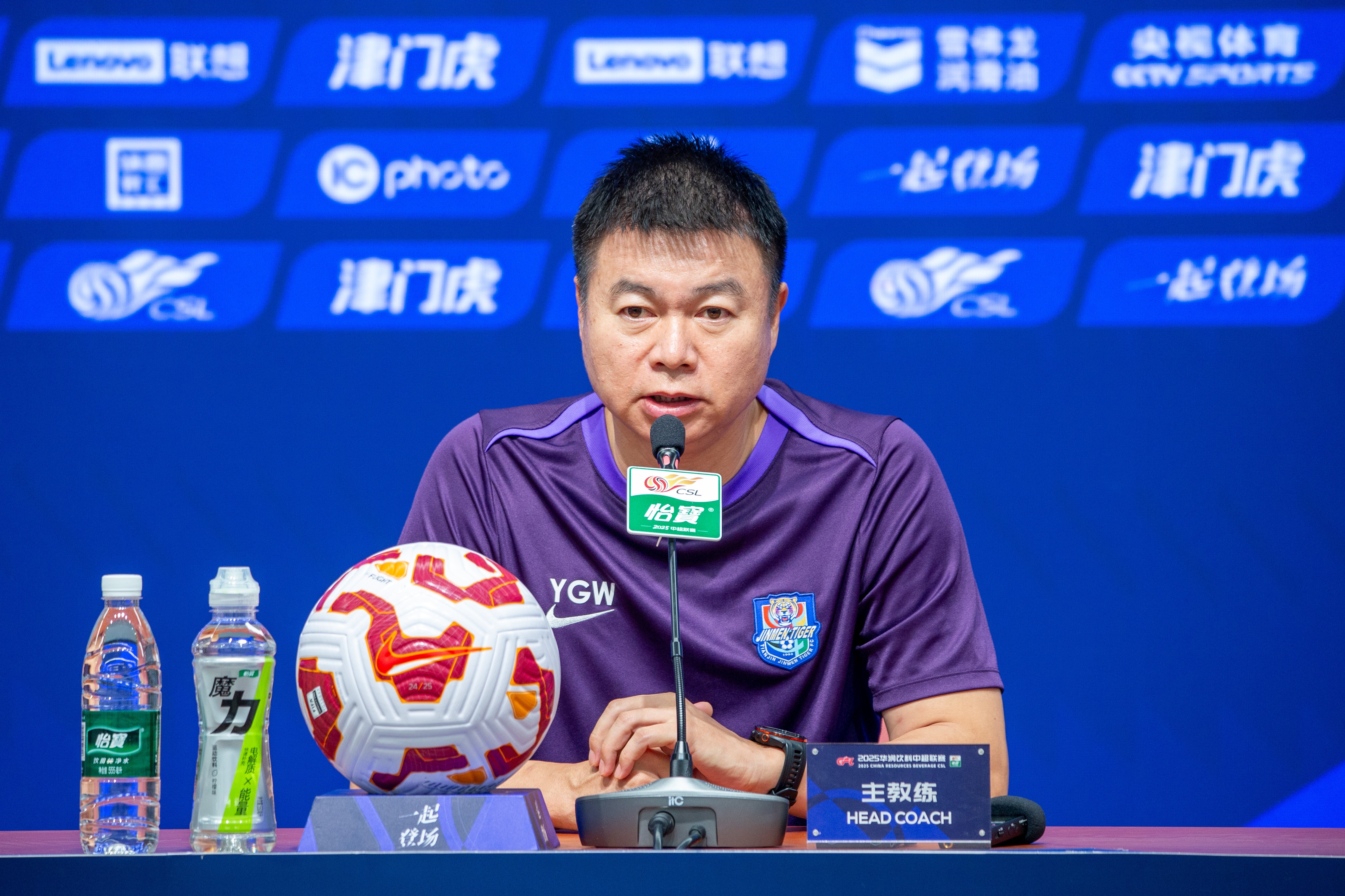 于根伟复盘津门虎三场仅1分 场地条件迫使战术转向 外援谢蒂内仍需磨合