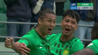 京沪德比1-1握手言和 张玉宁三连击陈晋一任意球救主