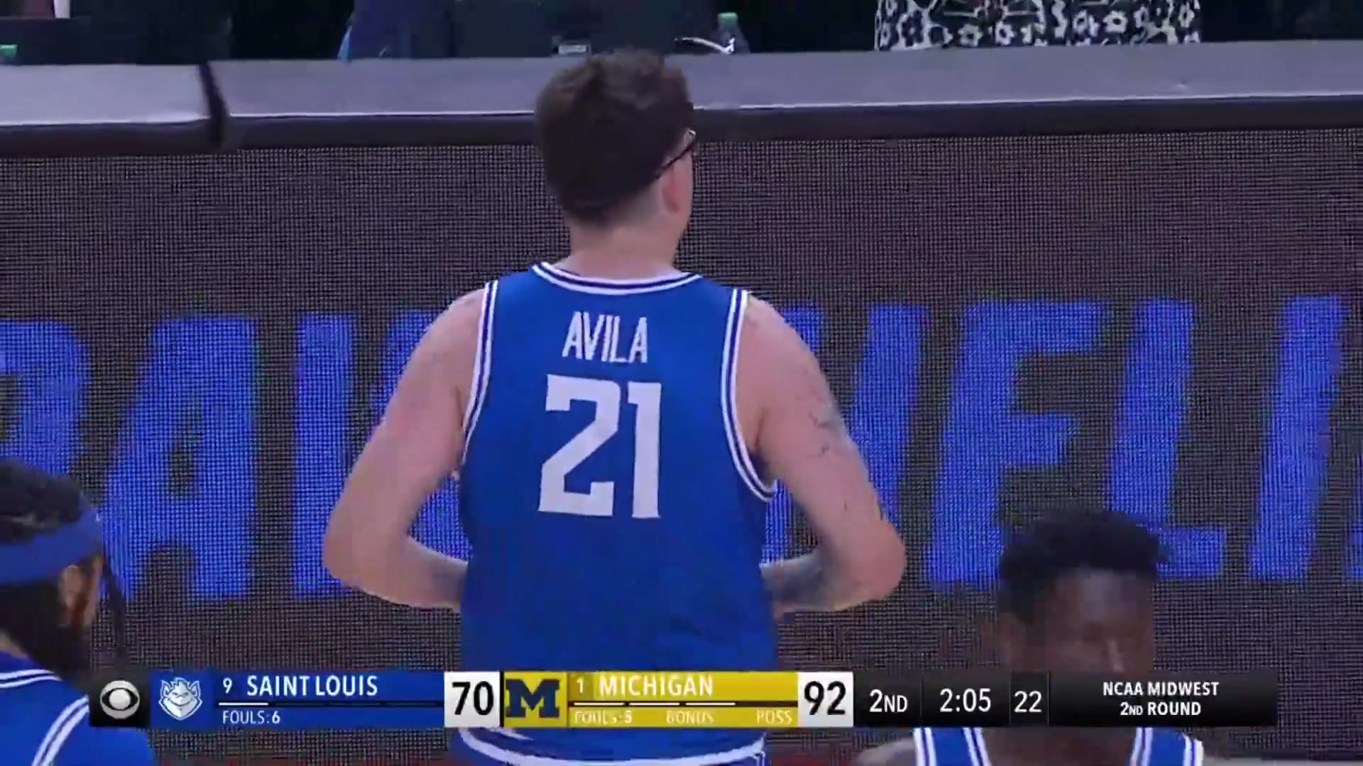 密歇根轻取圣路易斯晋级甜蜜16 伦德伯格25分 阿维拉大学生涯落幕