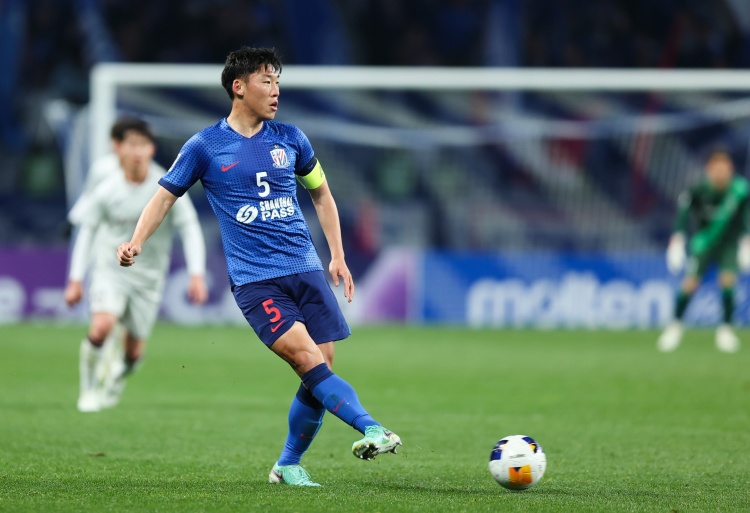 申花间歇期仅剩半队 斯卢茨基备战遭遇严重减员