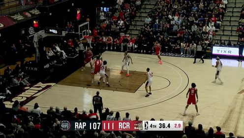 [杨瀚森补篮]乐福外线超远三分弹框而出 杨瀚森空中一点补篮得手杀死比赛